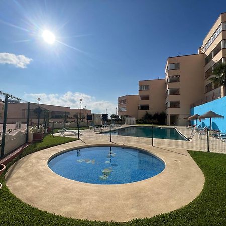 Apartamento Benalmadena Beachfront Retreat Big Balcony And City Sea Views Exterior foto