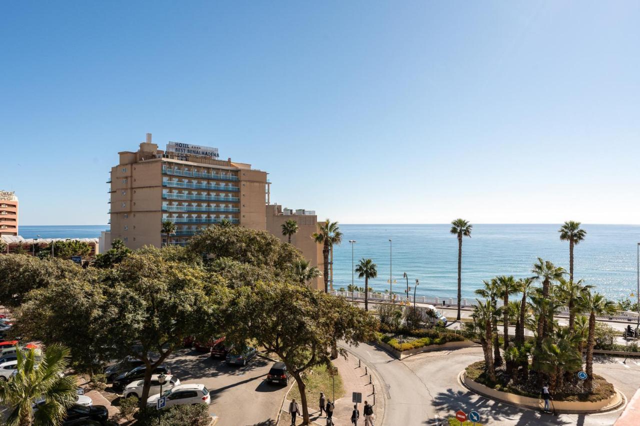 Apartamento Benalmadena Beachfront Retreat Big Balcony And City Sea Views Exterior foto