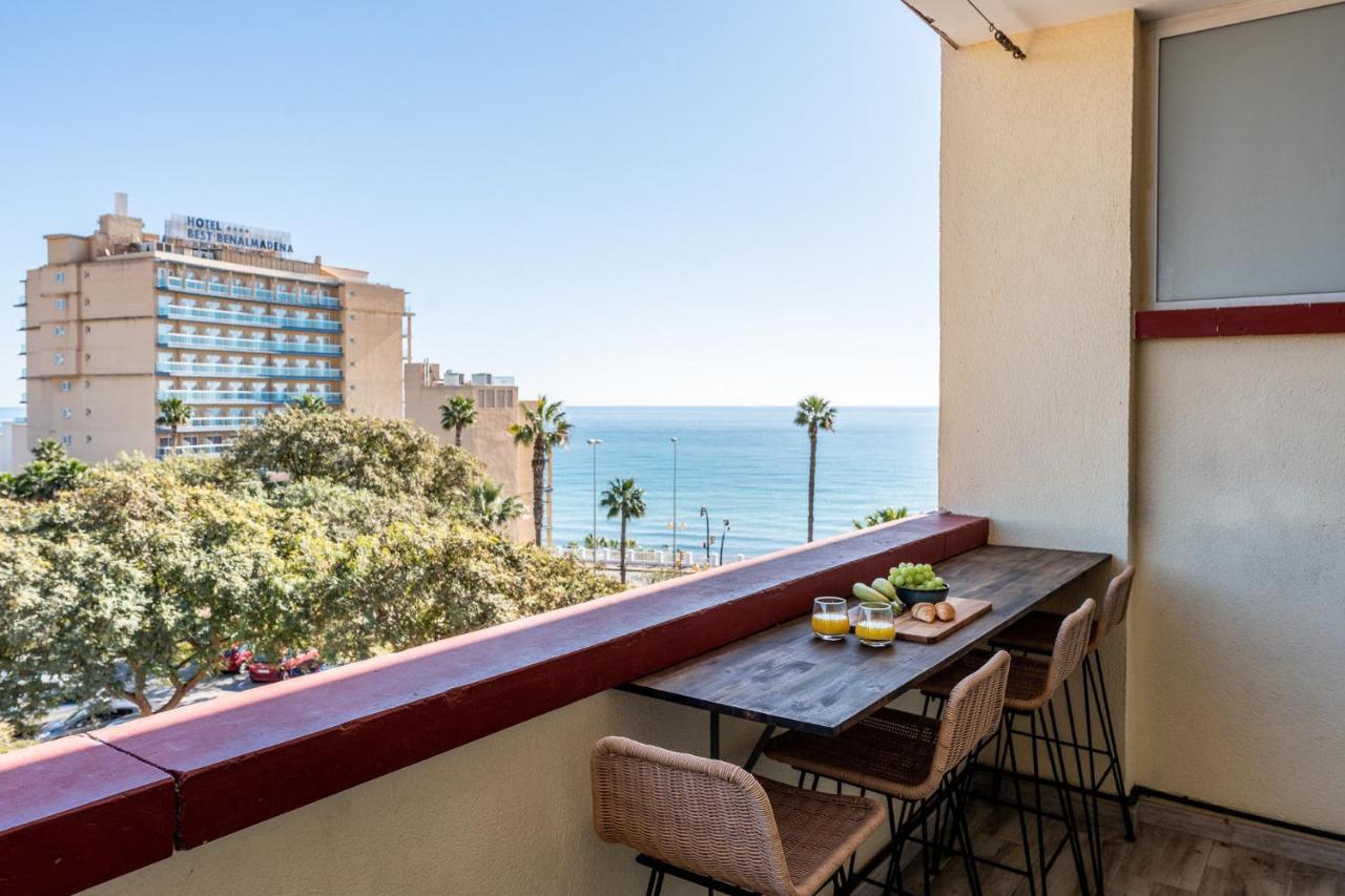 Apartamento Benalmadena Beachfront Retreat Big Balcony And City Sea Views Exterior foto